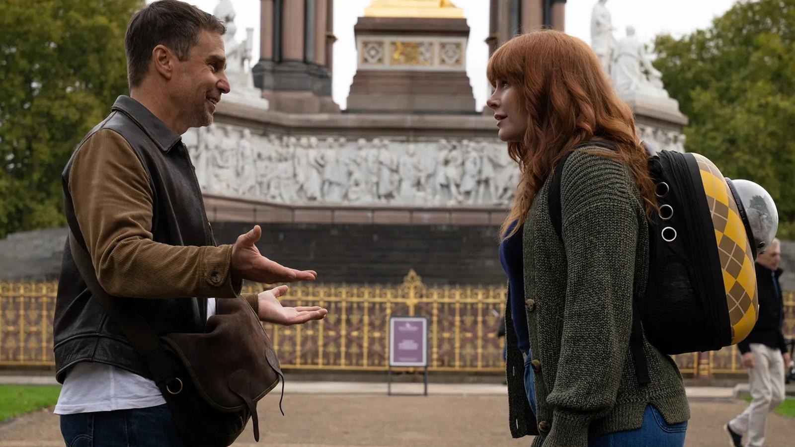 Sam Rockwell and Bryce Dallas Howard looking at each other in Argylle.