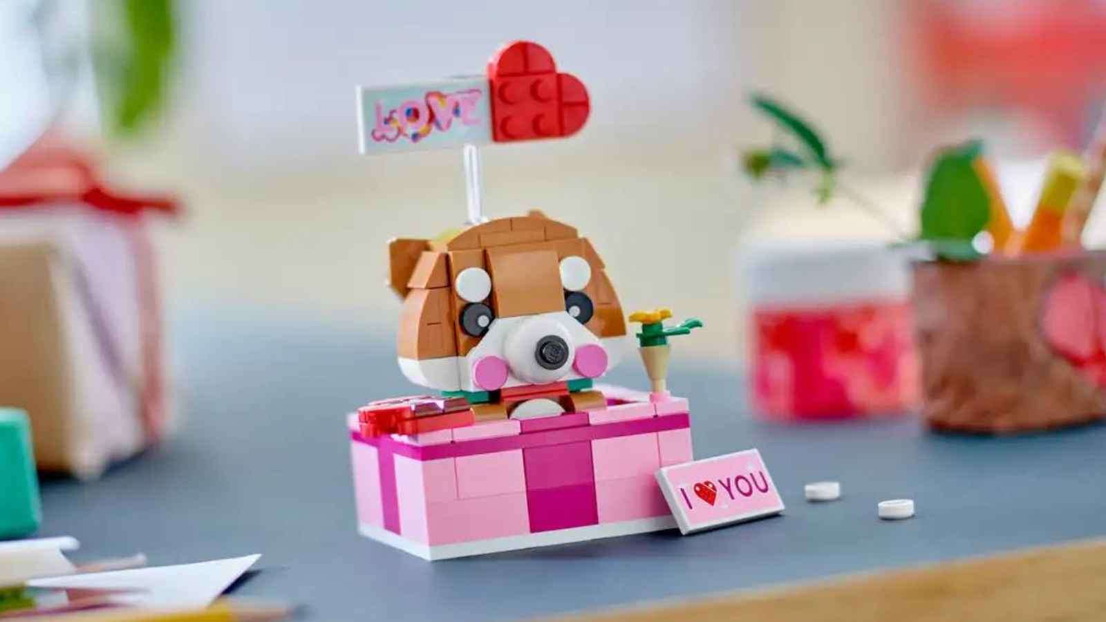 The LEGO Love Gift Box on display
