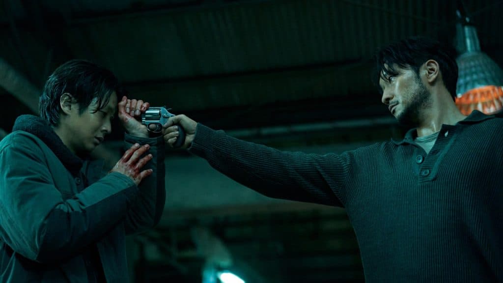 Choi Woo-shik and Son Suk-ku in A Killer Paradox Episode 8.