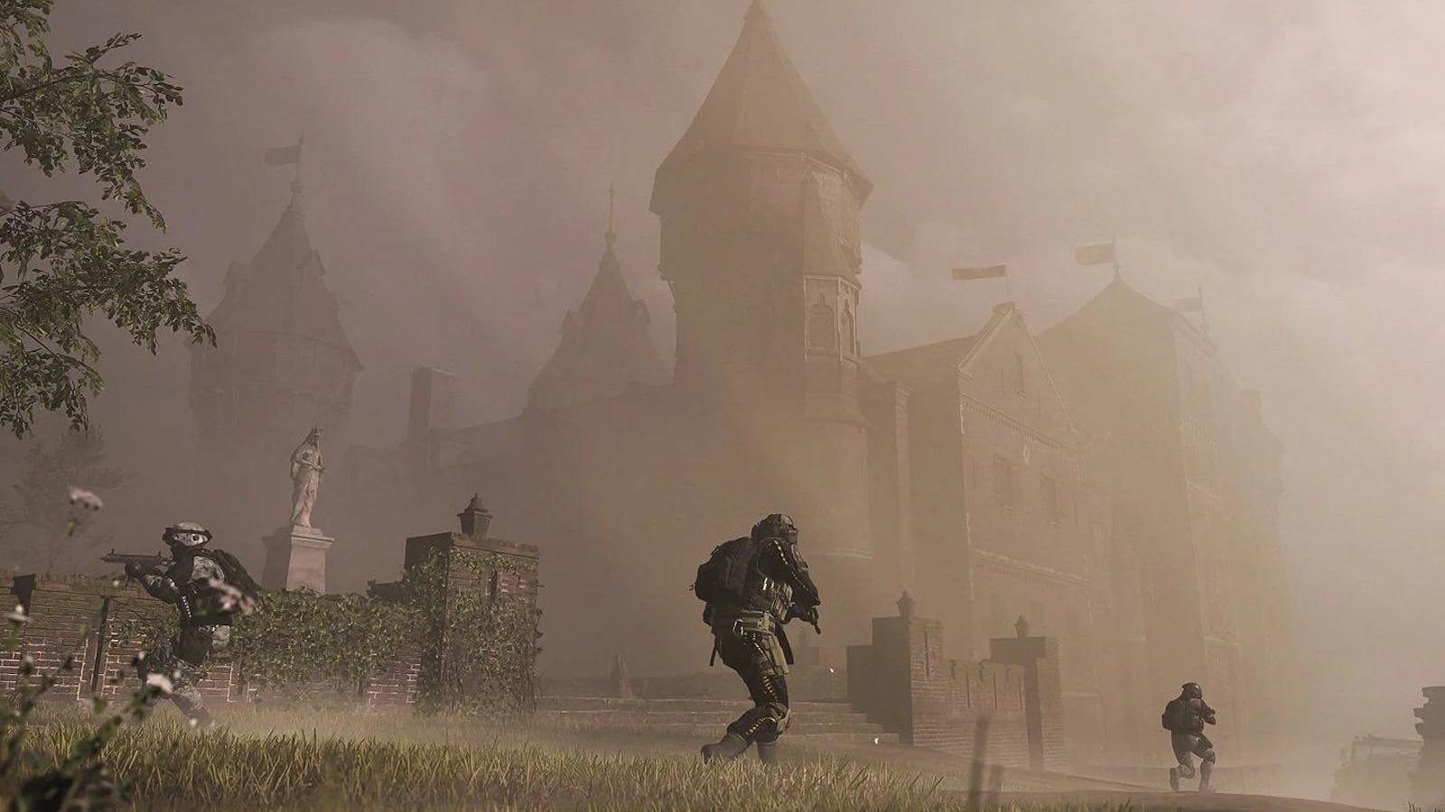 Foggy castle on Warzone's Vondel map.