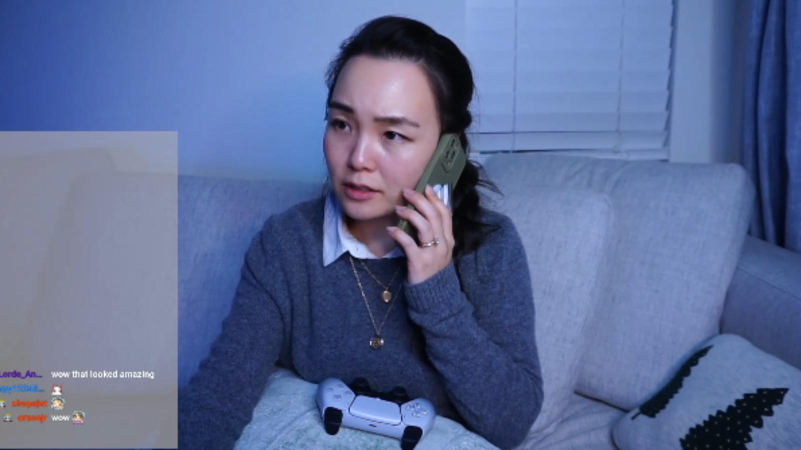 twitch streamer gets call from her mom