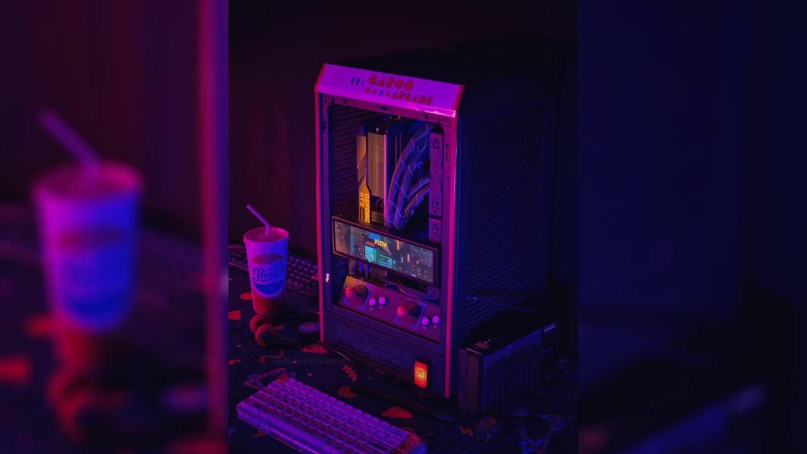 Modded PC case with 80s arcade style