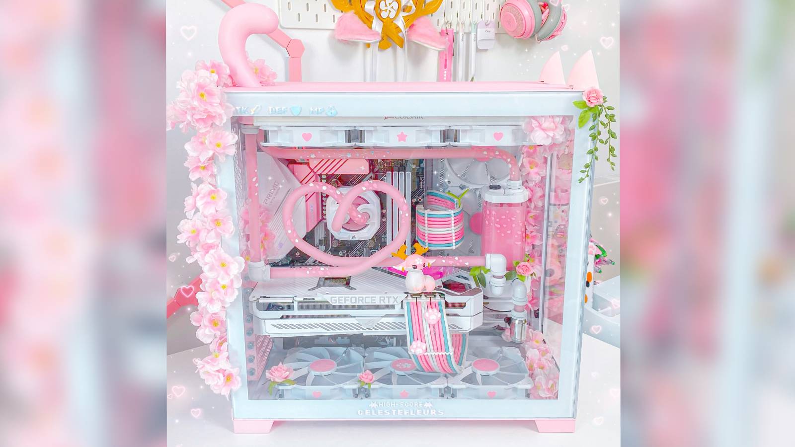 A cute PC build by celestefleurs, as posted on their X/Twitter account.