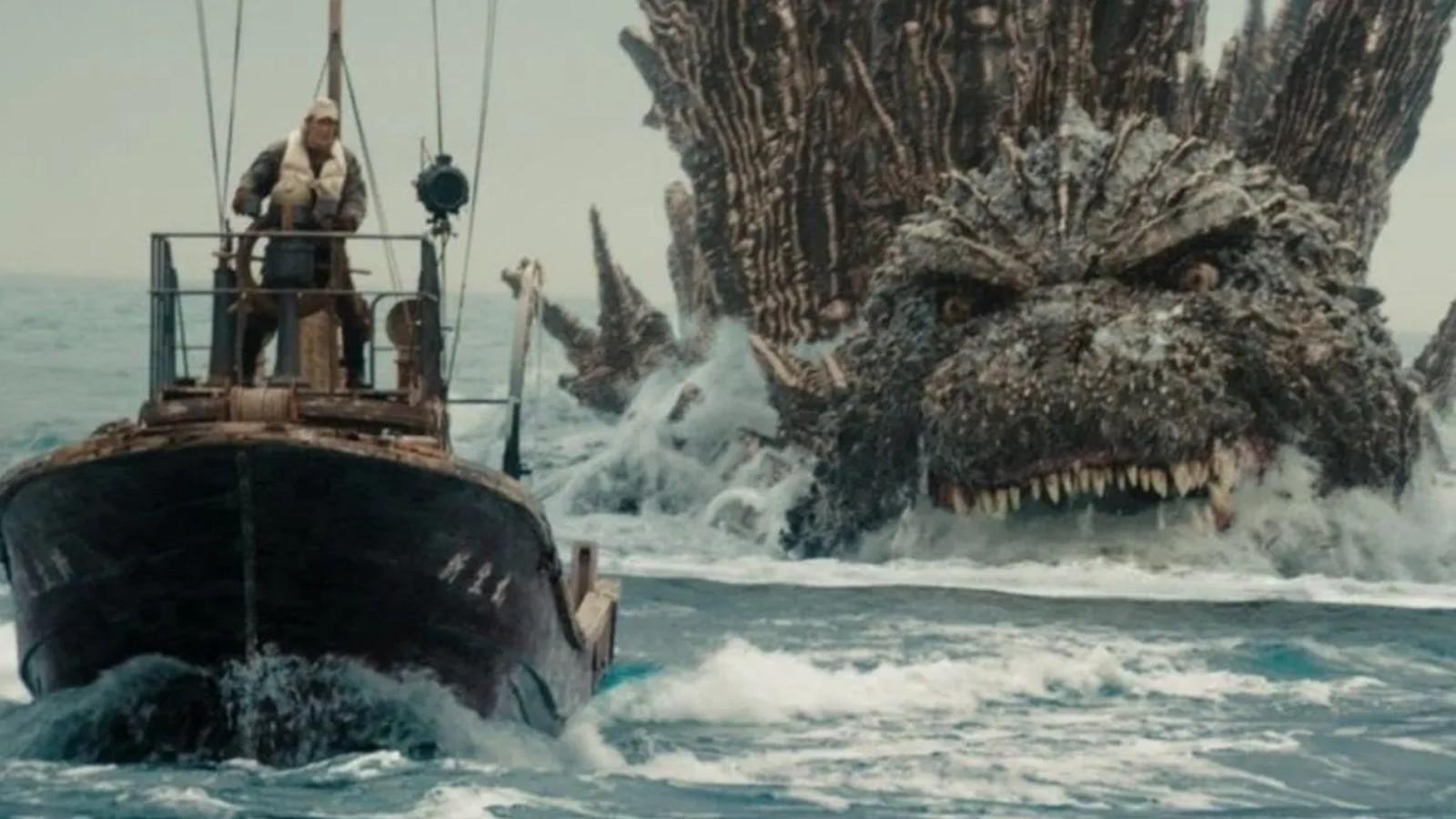 Godzilla chases a boat in Godzilla Minus One.