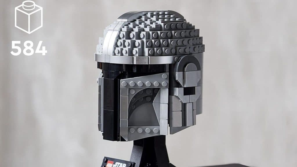 LEGO Star Wars the Mandalorian helmet
