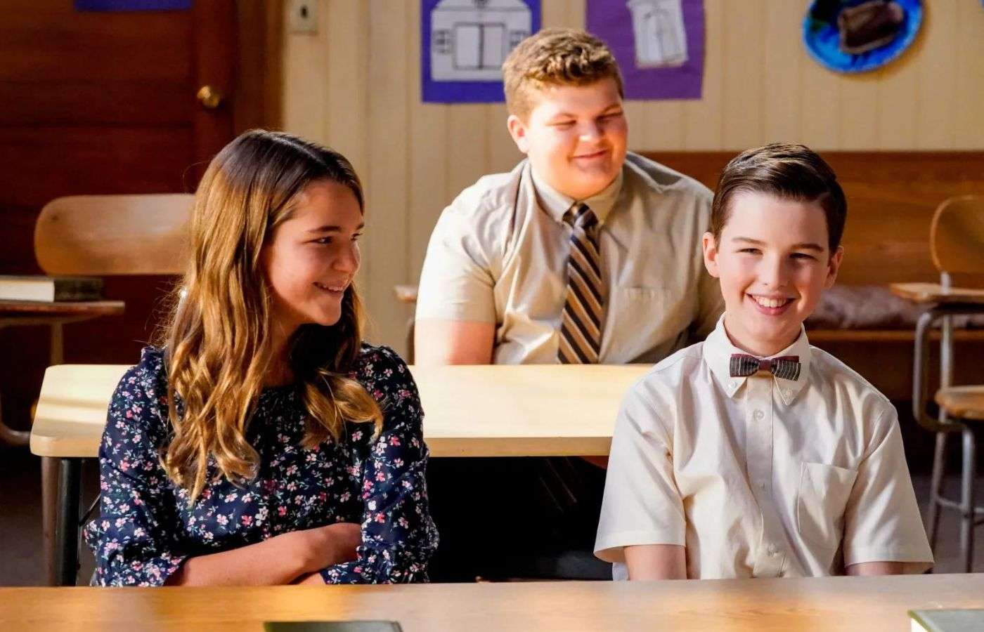 Billy Sparks, Missy, and Sheldon Cooper in Young Sheldon.