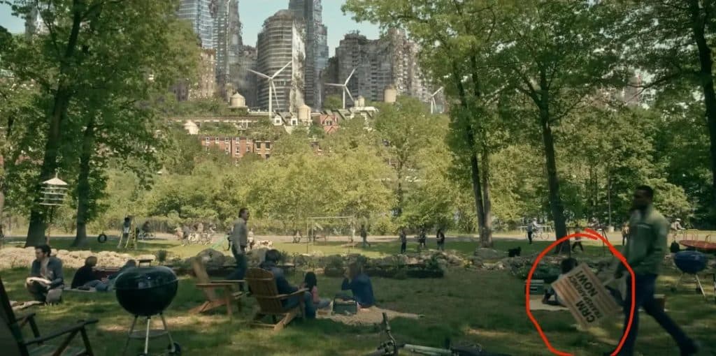 The Walking Dead: The Ones Who Live - a park in Philadelphia showing civilians walking around