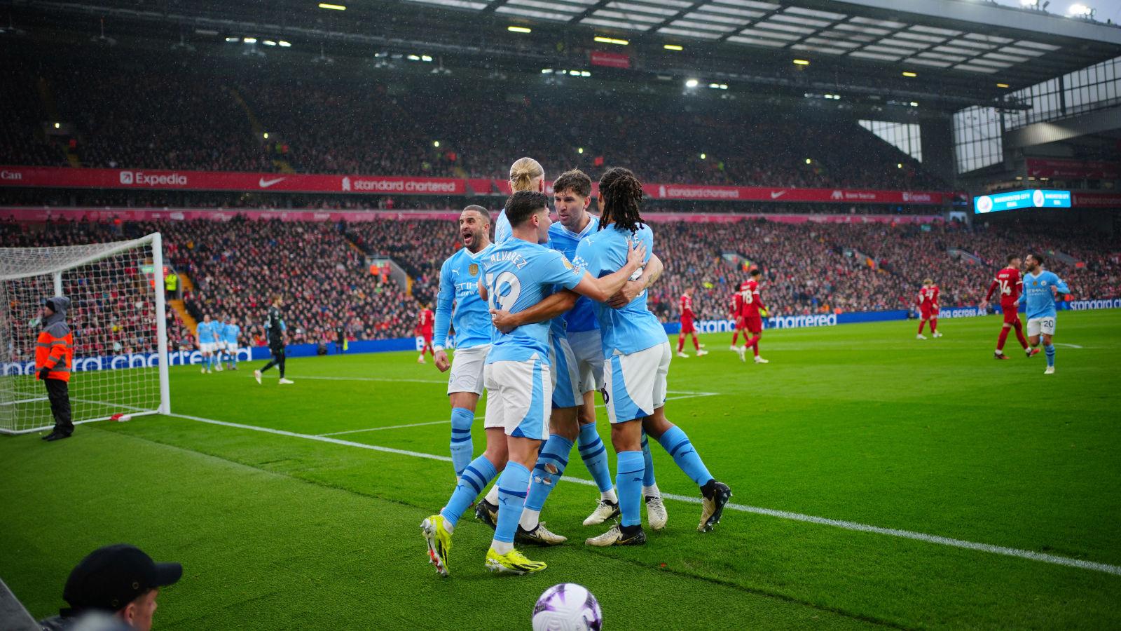 Man City Celebrate vs Liverpool