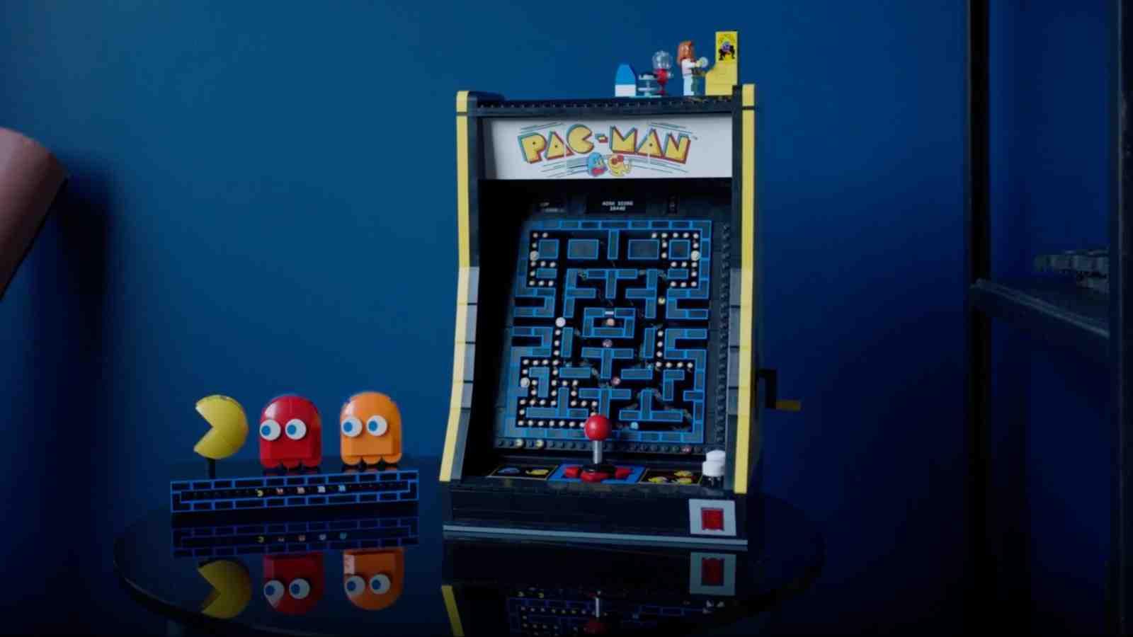 The LEGO Icons PAC-MAN Arcade on display