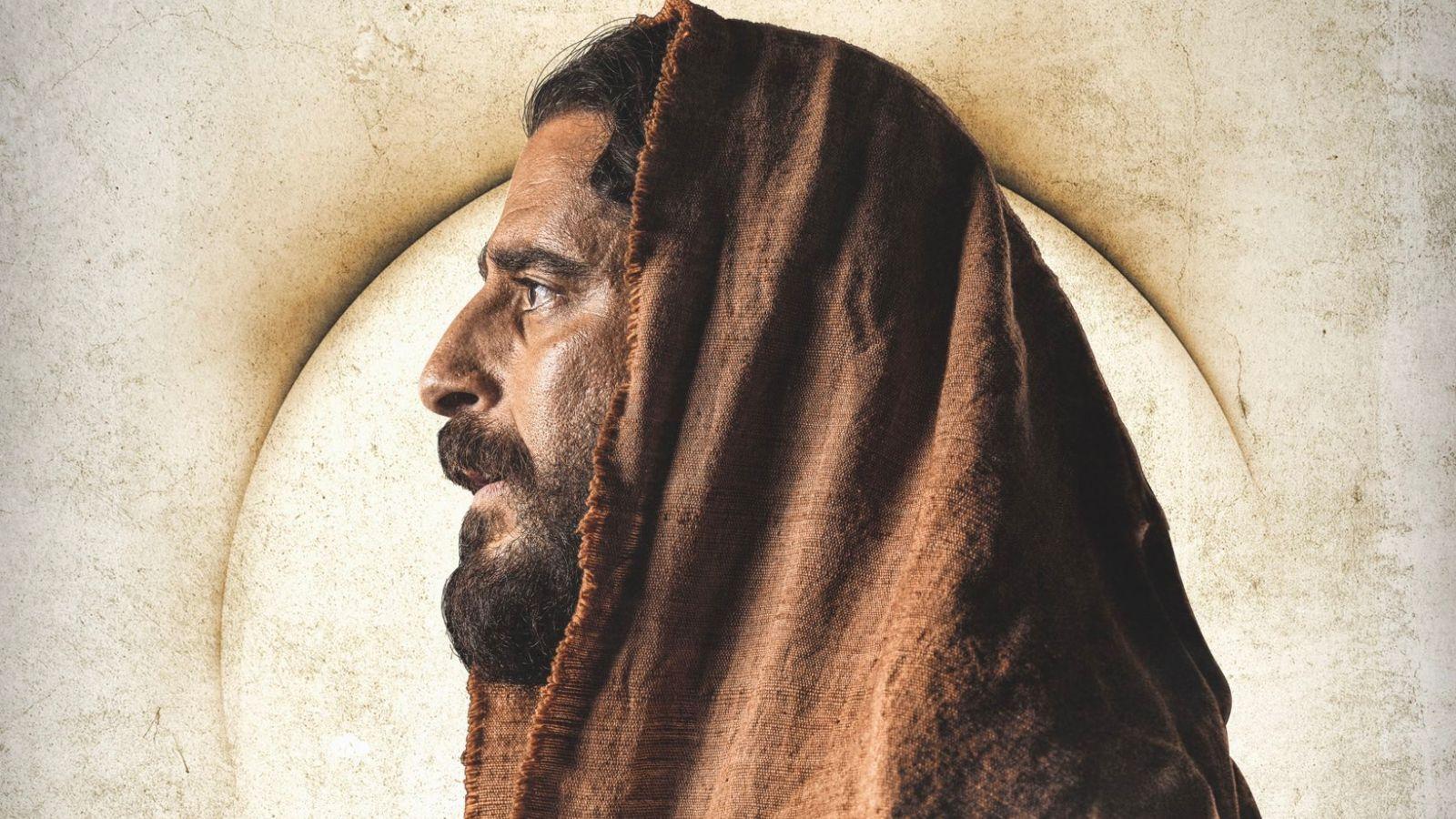 Jonathan Roumie as Jesus in a The Chosen Season 4 character poster.