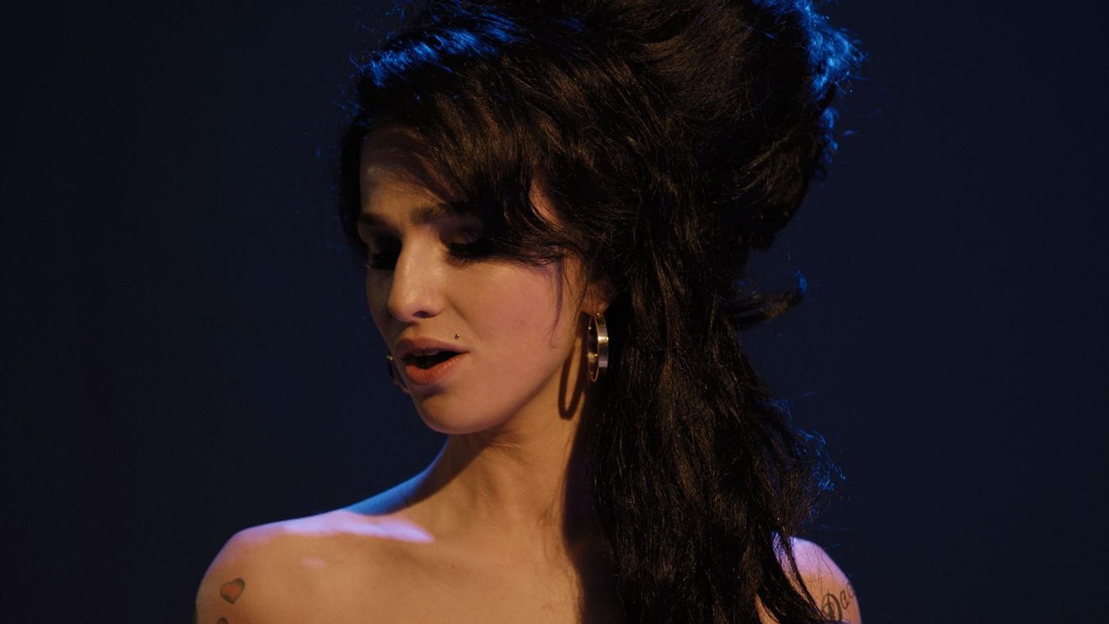 Marisa Abela singing as Amy Winehouse in Back to Black.