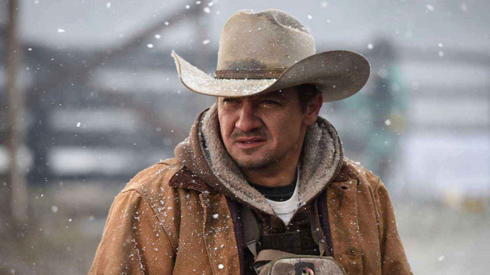Jeremy Renner as Agent Cory Lamber in Wind River
