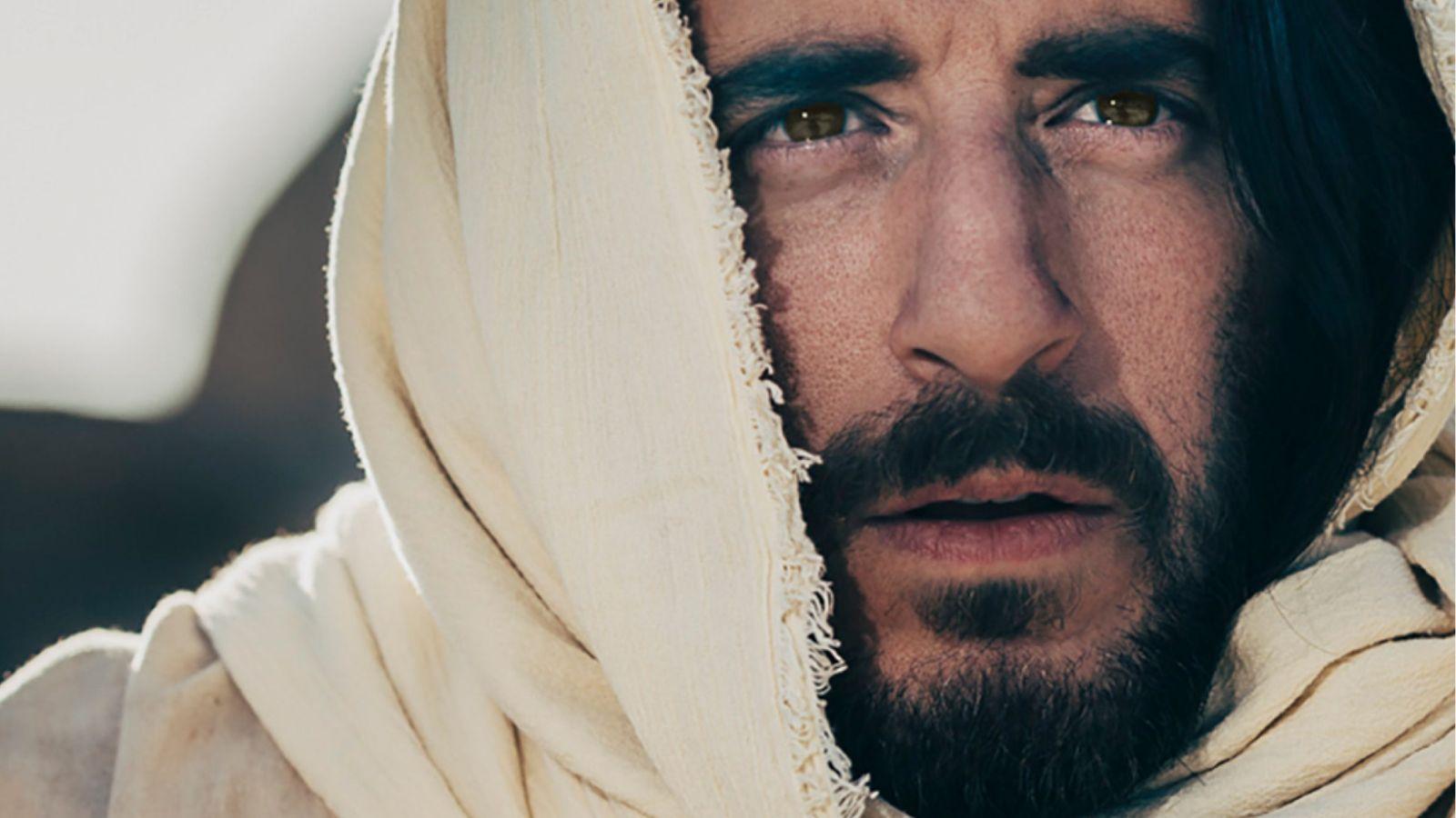 Jonathan Roumie as Jesus in The Chosen.