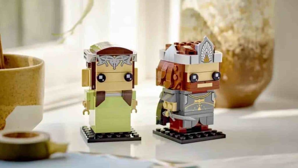 The LEGO BrickHeadz Aragorn & Arwen on display
