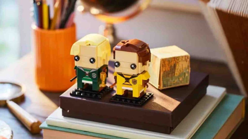 The LEGO BrickHeadz Draco Malfoy & Cedric Diggory set on display