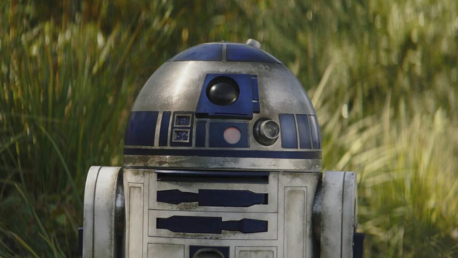 R2-D2 in The Force Awakens.