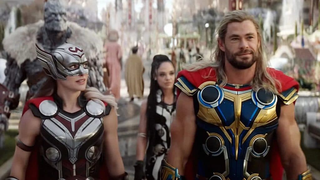 Natalie Portman and Chris Hemsworth as Jane and Thor in Thor: Love and Thunder