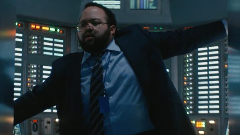 Severance'S Running Scenes: The Untold Story Of Adam Scott'S Exhaustion - r0cbzk2